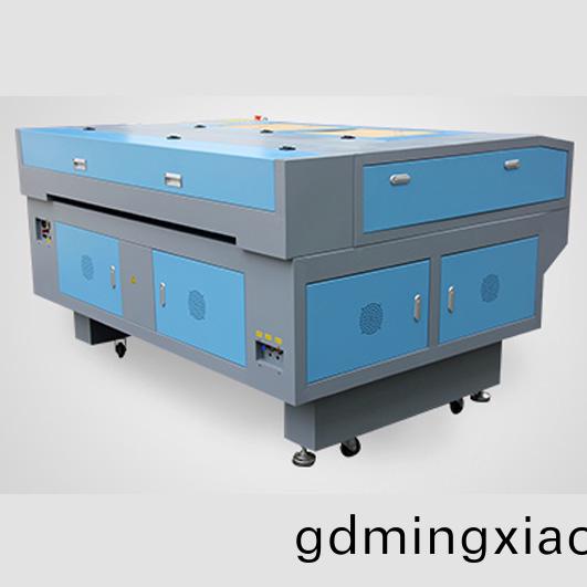 1390激(ji)光(guang)鵰刻(ke)機(ji)「CO2激光(guang)鵰(diao)刻(ke)機(ji)」