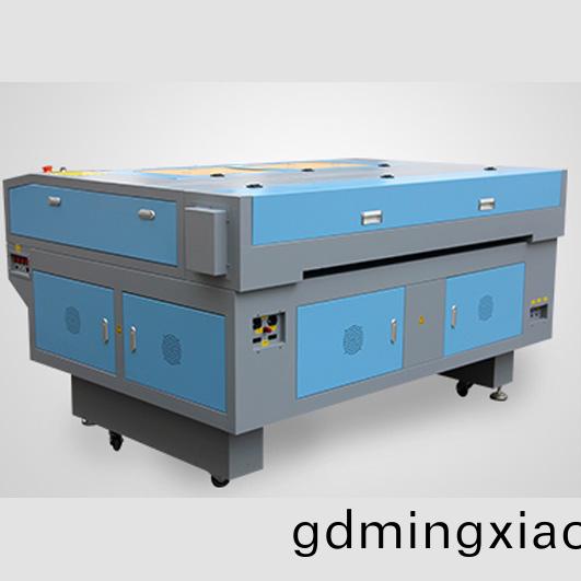 1390激(ji)光鵰(diao)刻機「CO2激光鵰(diao)刻機」