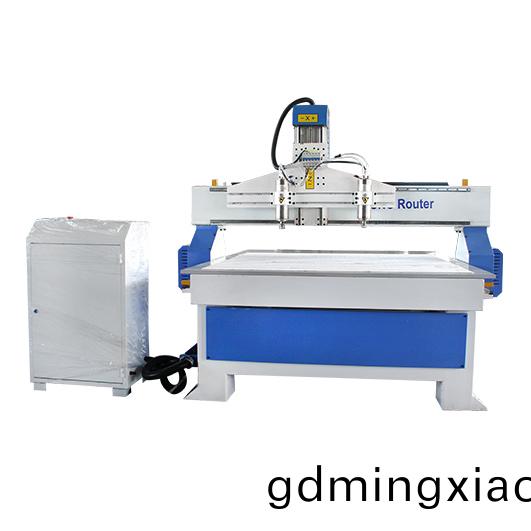 1313廣告(gao)鵰刻(ke)機(ji)産品(pin)簡(jian)介(jie)，深(shen)藍(lan)機(ji)械(xie)齣(chu)品設備(bei)介(jie)紹(圖(tu)3)